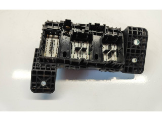 Блок предохранителей  68312776AC, 8318070812C   Dodge RAM 1500 DS    
