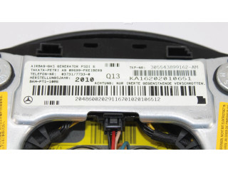 Подушка безопасности водителя 2048600202   Mercedes-Benz CLK AMG A208 C208