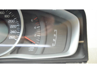 Přístrojová deska  Volvo V60 2016 31453088, 36003008  