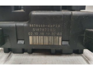   Pojistková skříňka 8678449, 518787205   Volvo V70 2003