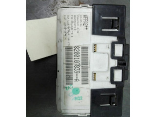 Дисплей    8200107839A, 8200107839A   Renault Megane II