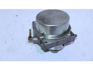 Вакуумный насос 55221325, 11T1710078   Alfa Romeo Mito 1.4     
