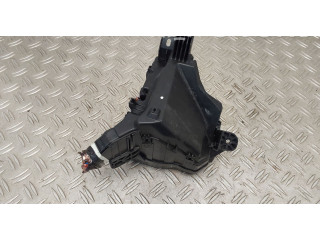   Pojistková skříňka 821110UZ60D, 826620D100   Toyota Yaris 2015