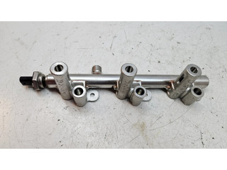 Vstřikovací lišta 9811353880   Peugeot 208  pro naftový motor   