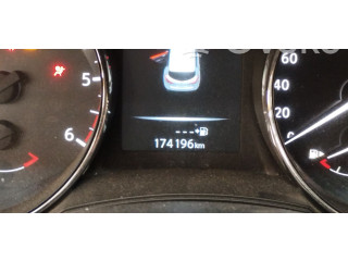 Přístrojová deska  Nissan Pulsar 2015 3ZN0BTVM2  