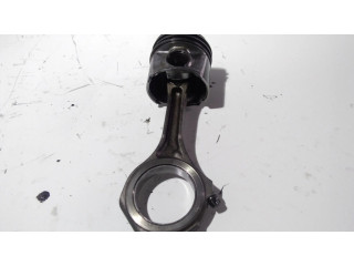 Píst 059J   Audi A4 S4 B6 8E 8H  pro naftový motor 2.5  0944