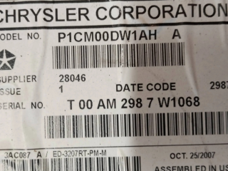 Дисплей    P1CM00DW1AH, 2987W1068   Chrysler Town & Country V