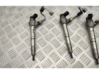 Vstřikovač 0445110471, 04L130277AE   Skoda Octavia Mk3 (5E)     