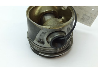 Píst 8349F, 65100   Mercedes-Benz E W212    651.924 