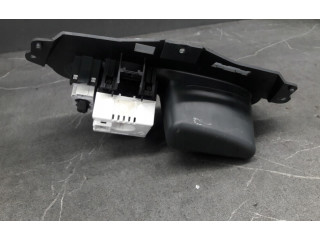 Дисплей    7700840351   Renault Scenic I