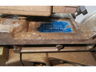 Vstřikovací lišta 0438121011, 026133353   Audi 80 90 B3     