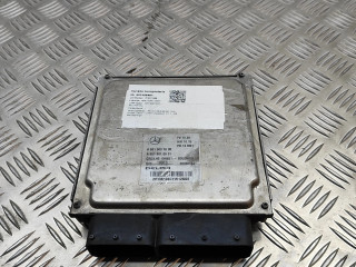 Řídící jednotka A6519007600, A6519010601   Mercedes-Benz GLA W156 2015