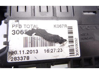   Pojistková skříňka 30659092, 30659092   Volvo V60 2014