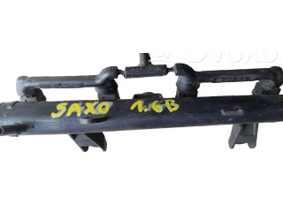 Топливная рампа 9628982980   Citroen Saxo  