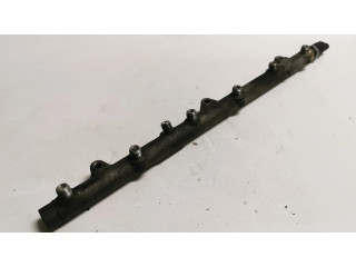 Vstřikovací lišta 0445216002   BMW 5 E39  pro naftový motor 2.5  