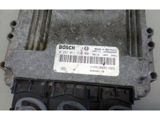 Řídící jednotka 0281011530, 8200391179   Renault Trafic II (X83) 2002