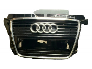 Верхняя решётка Audi A3 S3 A3 Sportback 8P 2005-2013 года 8P0853037, 3U426      