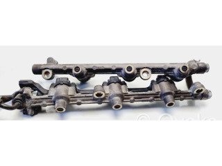 Vstřikovací lišta 1970200020   Mazda Xedos 9  pro benzínový motor 2.5  
