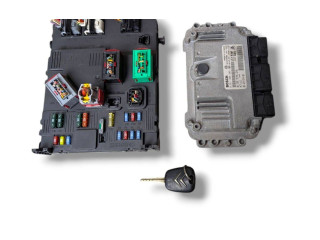 Řídící jednotka 0261208908, 9662467480   Citroen Xsara Picasso 2006