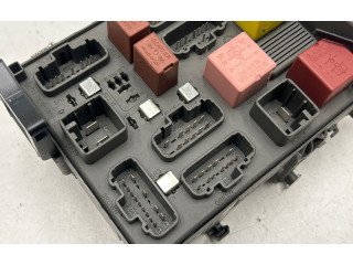   Pojistková skříňka 518831110, 8200438793   Renault Espace IV 2005