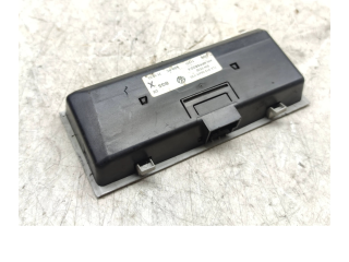Дисплей    7L6919044H, AW0530D6   Volkswagen Transporter - Caravelle T5