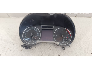 Přístrojová deska  Mercedes-Benz A W169 2012   