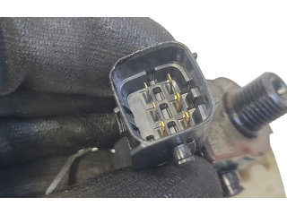 Vstřikovač VEA132370010AAB, 12Q08090   Volvo V60    d4204t5 