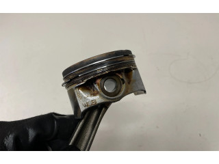  Поршень с шатуном  02606LJ1, WU3  Audi A3 S3 8V  