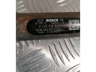 Vstřikovací lišta 30777554, 030967   Volvo V70     