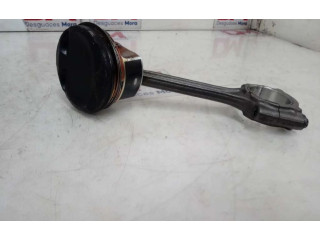 Píst 100435728K   Peugeot 208     