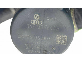 Топливная рампа 04L089B, 0017084   Audi A3 S3 8V 1.6 