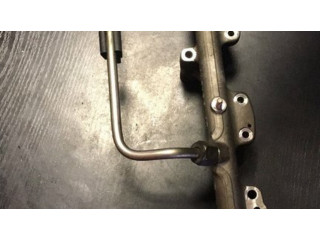 Топливная рампа 7639975   BMW 2 F45  