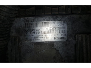 Блок управления двигателем Блок управления 0281012982   Fiat Scudo