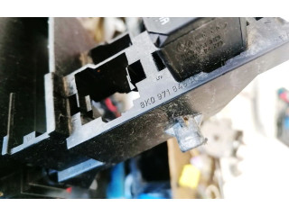   Pojistková skříňka 8K0971845A   Audi A5 8T 8F 2007