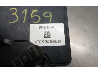 Блок АБС 104474500B, 0100501   Tesla  Model 3  2017 -  года