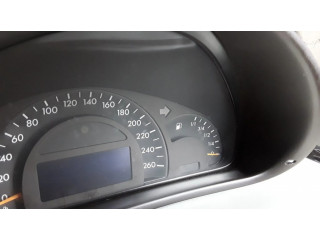 Přístrojová deska  Mercedes-Benz C W203 2003 110008896043, A2035403411  