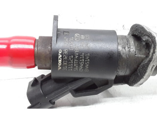 Vstřikovač 31303238, 0445116046   Volvo S60    D5204t7 