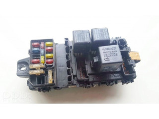 Блок предохранителей  2323006072, 232300-6072  MR228760   Mitsubishi Colt    