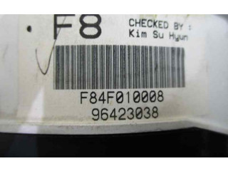 Přístrojová deska  Chevrolet Evanda 2004 96486928, F84F010008  