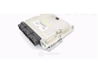 Блок управления двигателя MR577252   Mitsubishi Space Runner