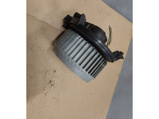 Вентилятор печки    AV2727000311, 12V11G15   Suzuki Swift