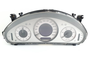 Панель приборов A2115403611   Mercedes-Benz E W211       