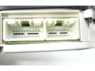Přístrojová deska  Mazda MPV II LW 2002 157510-7500  