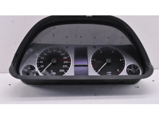 Přístrojová deska  Mercedes-Benz B W245 2006   