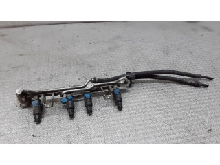 Топливная рампа 06B133317A, 06B133551C   Audi A4 S4 B5 8D 1.6 