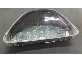Přístrojová deska  Mercedes-Benz E W210 2000 A2105404947, 88311256  