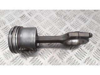 Píst B774, 939A1000   Alfa Romeo 159  pro naftový motor 1.9 939A1000 