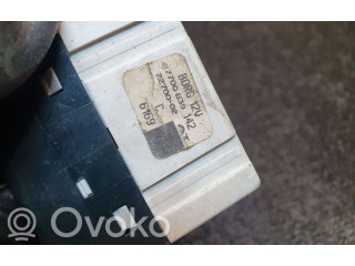 Дисплей    7700839142, 2270002AT   Renault Megane I
