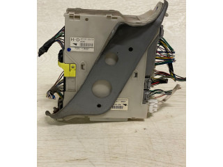 Блок предохранителей 8273030272, 9896   Lexus GS 300 350 430 450H    