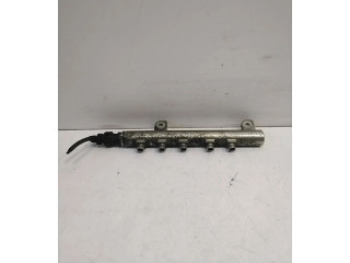 Vstřikovací lišta 55197370, 007811L1   Opel Vectra C     